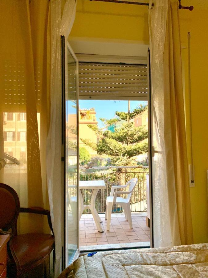 Hotel Le Vele Lido di Ostia Esterno foto